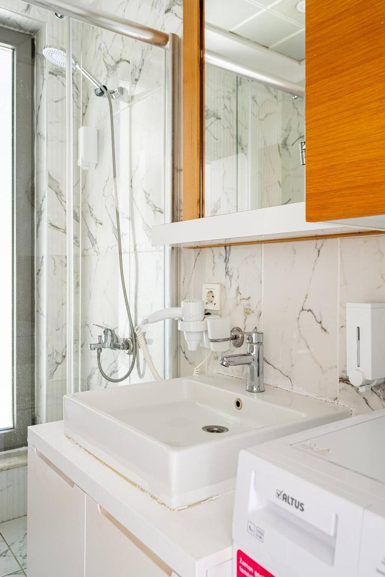 Loi Suite Antalya Exteriör bild