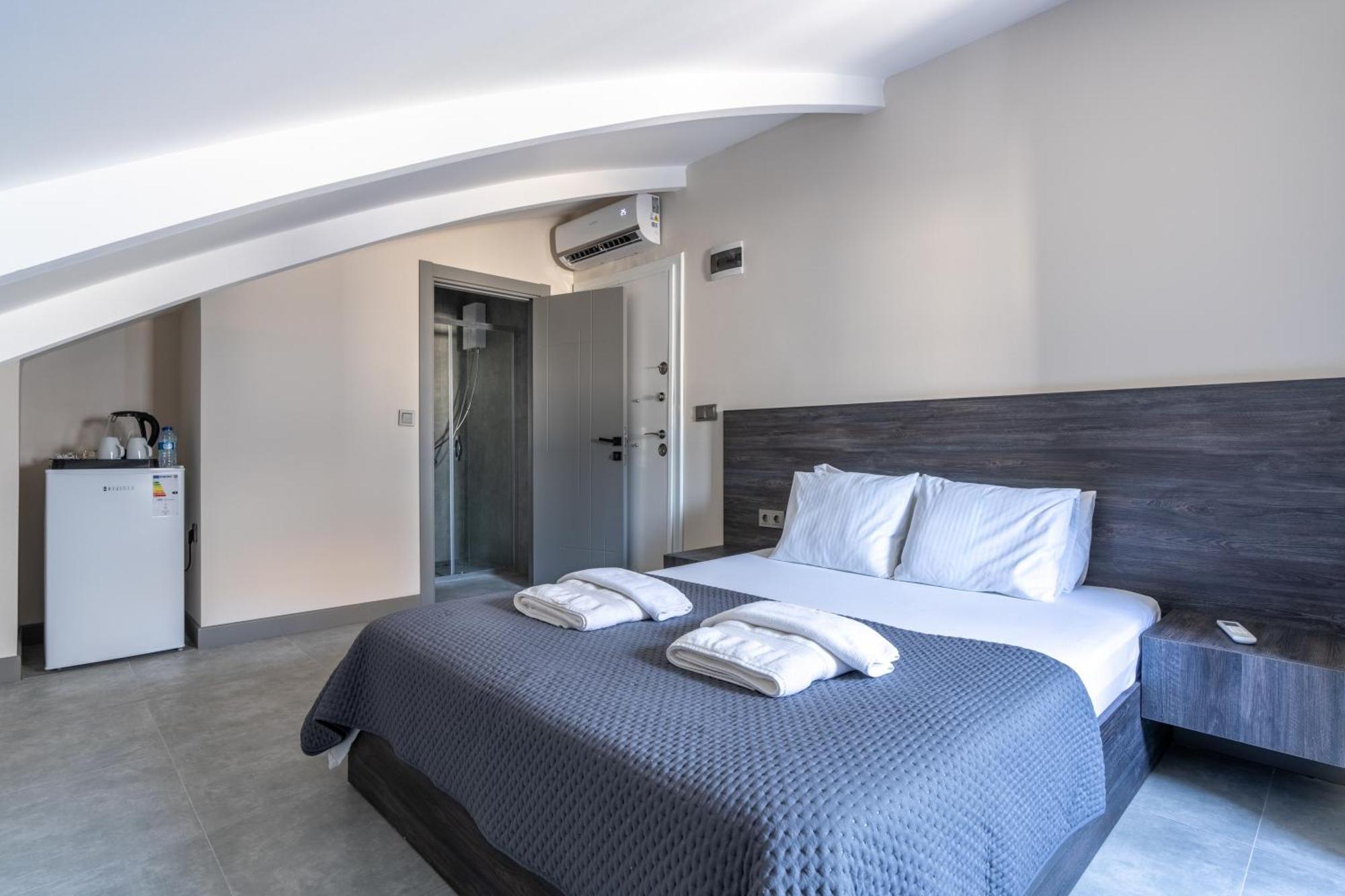 Loi Suite Antalya Exteriör bild